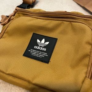 adidas Waist Fanny Pack Crossbody Belt Bag